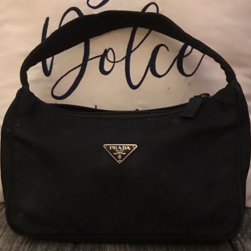 PRADA HOBO BAG 100% AUTHENTIC GUARANTEED, EXCELLENT CONDITION